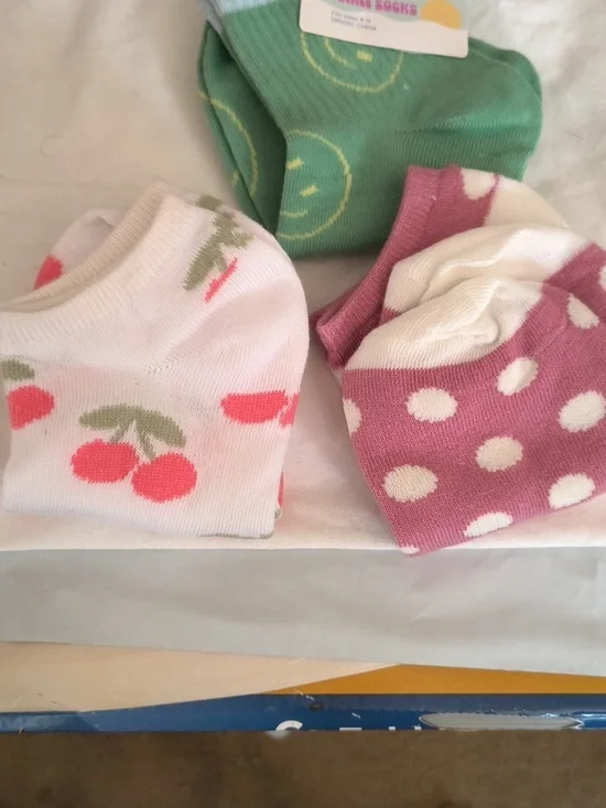 Ladies Mystery Plus Brand New Package Of Jessica Simpson Makeup Brushes Etc. - Picture 7 of 11